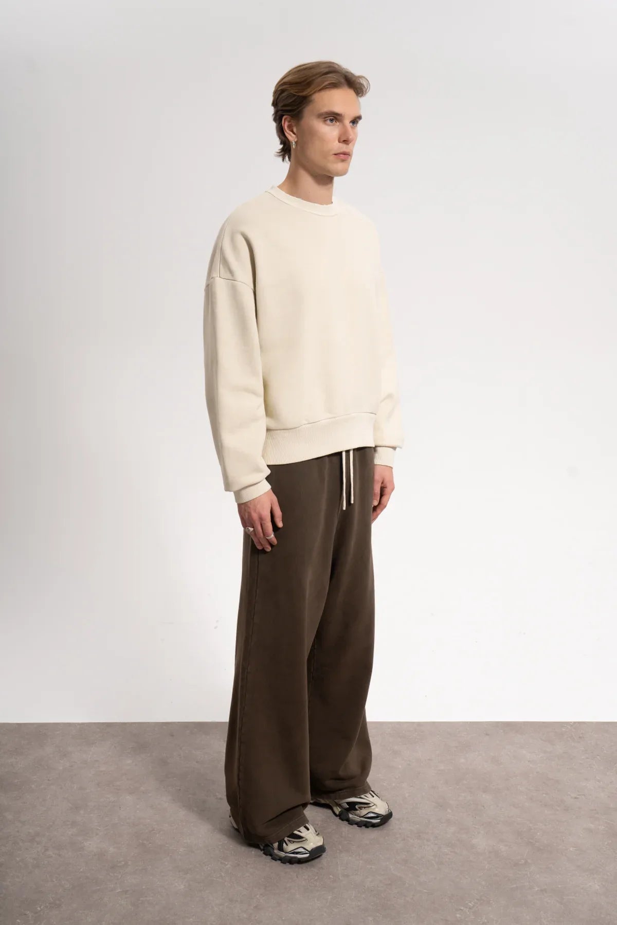 Erkek Oversized Washed Distressed Sweatshirt - Bej - REST 147