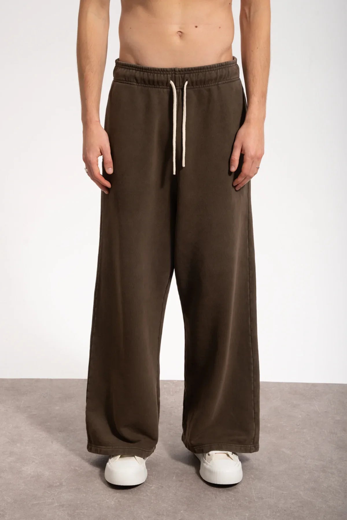 Erkek Baggy Fit Washed Sweatpants - Kahverengi - REST 147