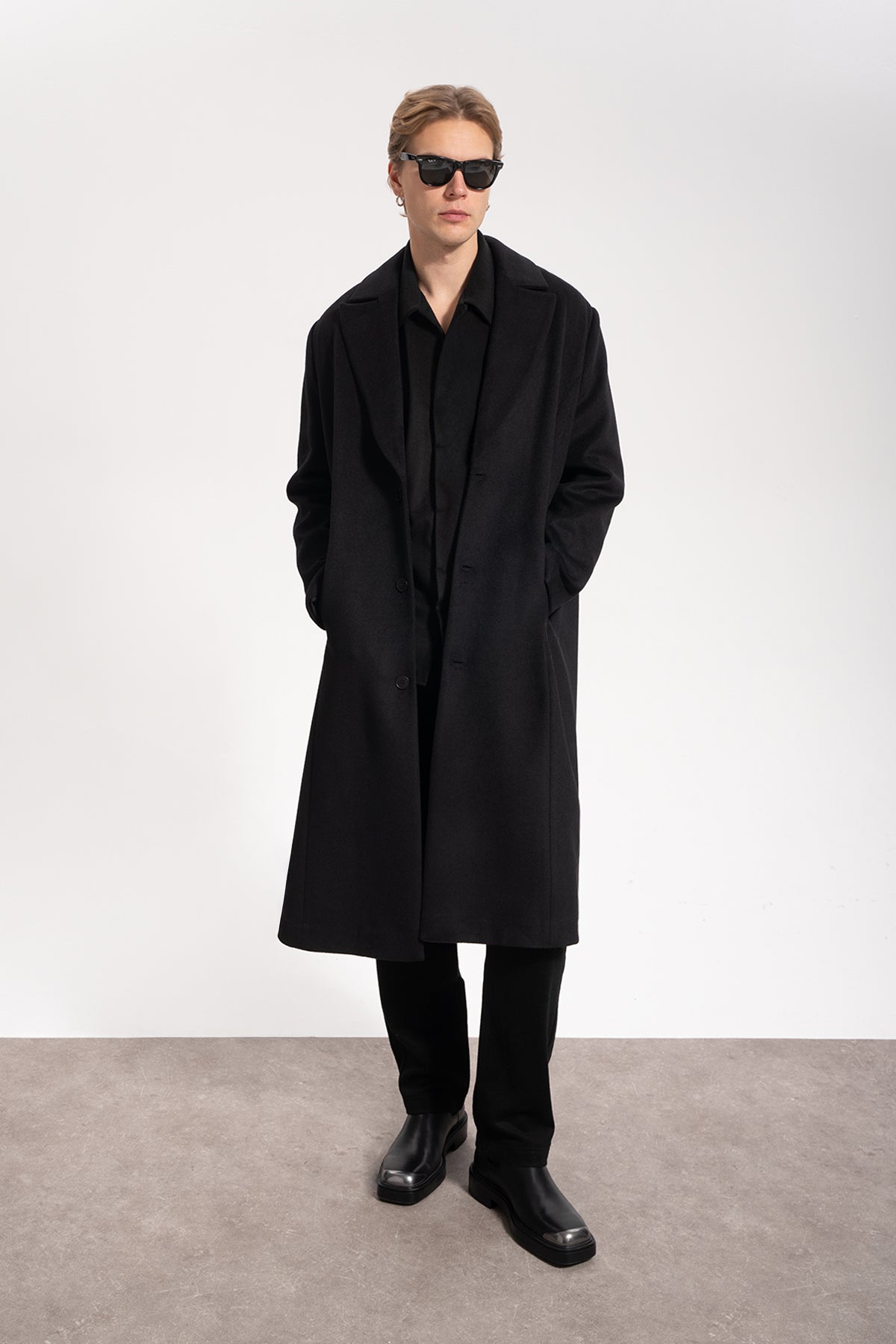 Unisex Relaxed Fit Wool Coat