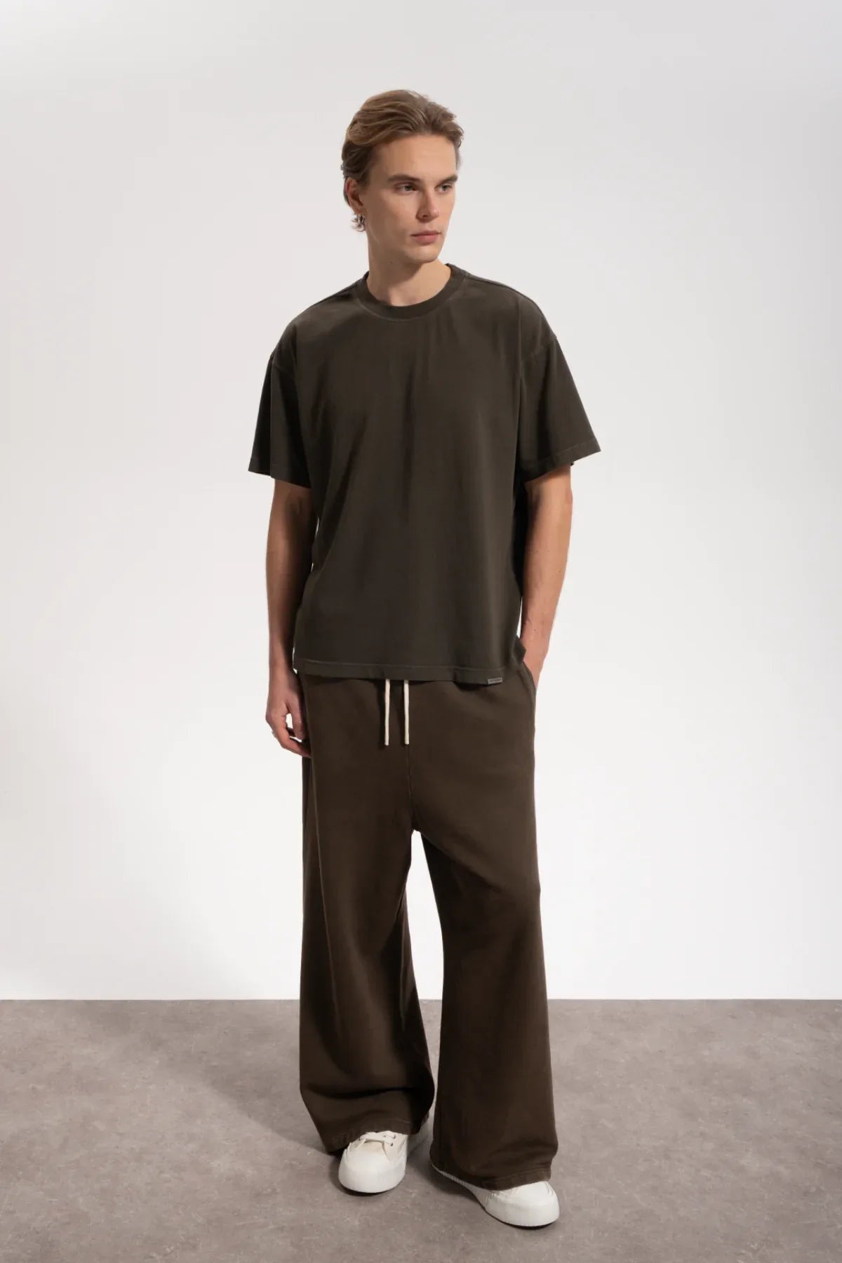 Erkek Oversized Washed Basic T-Shirt - Kahverengi - REST 147