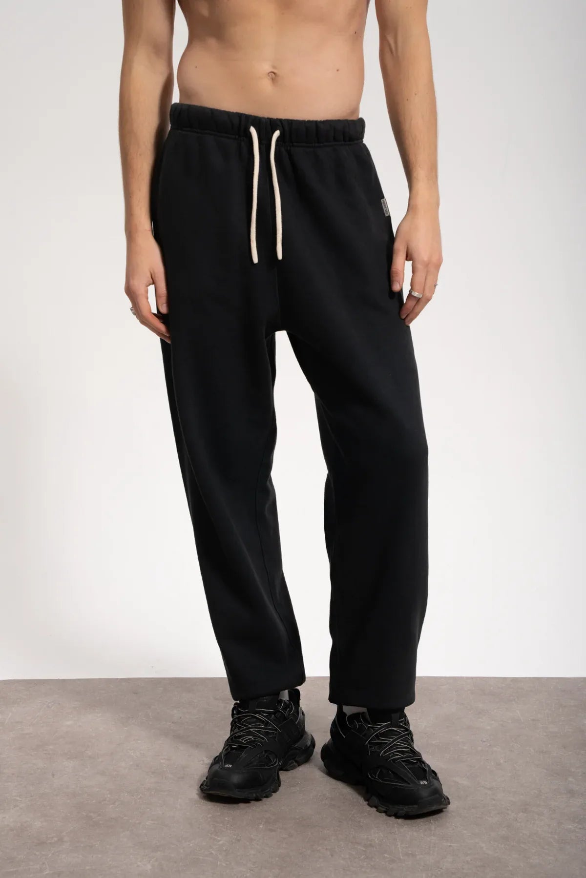 Erkek Relaxed Fit Washed Sweatpants - Siyah - REST 147